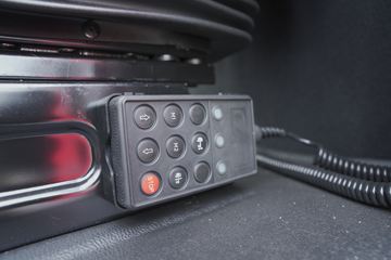 ���� �����K7�ؿ� ���ʰ� 490���� 8X4 9.3�� AMT�Զ�����դʽ�ػ���(����)ͼƬ