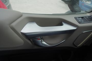 ���� �����K7�ؿ� ���ʰ� 490���� 8X4 9.3�� AMT�Զ�����դʽ�ػ���(����)ͼƬ