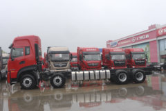 东风商用车 天龙KL重卡 465马力 8X4 9.6米栏板载货车(国六)
