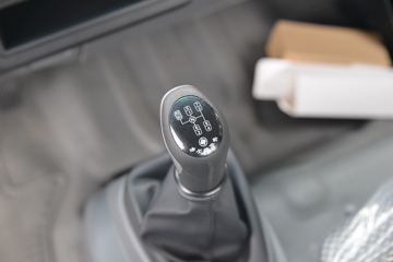 ���� ˧��Q6 160���� 4.18�׵��������Ῠ(����)(��ʿ��8��)(HFC1048P71K2C7S)ͼƬ