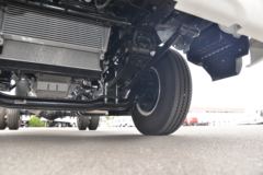 江淮 帅铃Q6 160马力 4.12米单排厢式轻卡(国六)(法士特8挡)(HFC5048XXYP71K2C7S)