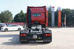中国重汽 HOWO T7H重卡 440马力 6X4牵引车(12挡)(ZZ4257V324HE1B)