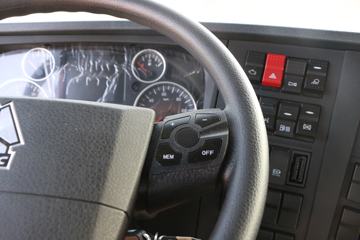 �й����� HOWO T7H�ؿ� 440���� 6X4ǣ����(12��)ͼƬ