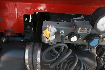 �й����� HOWO T7H�ؿ� 440���� 6X4ǣ����(12��)ͼƬ