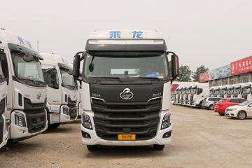 东风柳汽 乘龙H7重卡 430马力 6X4牵引车(国六)(LZ4250H7DC1)