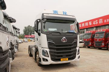 东风柳汽 乘龙H7重卡 460马力 6X4 AMT自动档牵引车(国六)(LZ4250H5DC1)