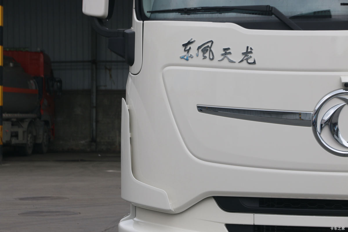 ó 콢GX 520 4X2 AMTԶǣ()(DFH4180C2)                                                