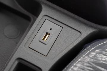 �����Ῠ ����K3000 4.18�״��綯��ʽ�Ῠ(Һɲ)(YTQ5042XXYJEEV334)81.14kWhͼƬ