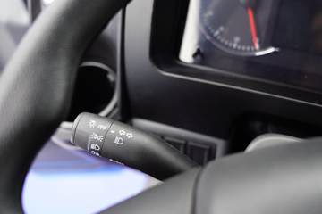 �����Ῠ ����K3000 4.18�״��綯��ʽ�Ῠ(Һɲ)(YTQ5042XXYJEEV334)81.14kWhͼƬ