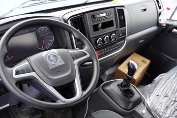 �����Ῠ ����K3000 4.18�״��綯��ʽ�Ῠ(Һɲ)(YTQ5042XXYJEEV334)81.14kWhͼƬ