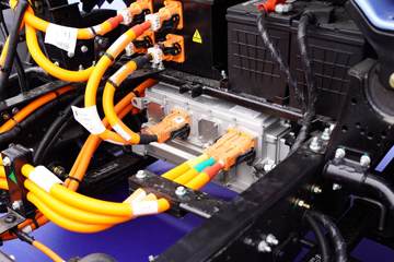 �����Ῠ ����K3000 4.18�״��綯��ʽ�Ῠ(Һɲ)(YTQ5042XXYJEEV334)81.14kWhͼƬ