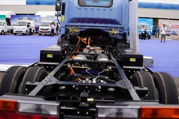 �����Ῠ ����K3000 4.18�״��綯��ʽ�Ῠ(Һɲ)(YTQ5042XXYJEEV334)81.14kWhͼƬ