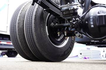 �����Ῠ ����K3000 4.18�״��綯��ʽ�Ῠ(Һɲ)(YTQ5042XXYJEEV334)81.14kWhͼƬ