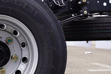 �����Ῠ ����K3000 4.18�״��綯��ʽ�Ῠ(Һɲ)(YTQ5042XXYJEEV334)81.14kWhͼƬ