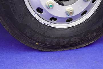 �����Ῠ ����K3000 4.18�״��綯��ʽ�Ῠ(Һɲ)(YTQ5042XXYJEEV334)81.14kWhͼƬ