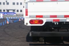 飞碟缔途 GX 1.6L 122马力 汽油 3.6米单排栏板微卡(国六)(FD1021D66K6-1)