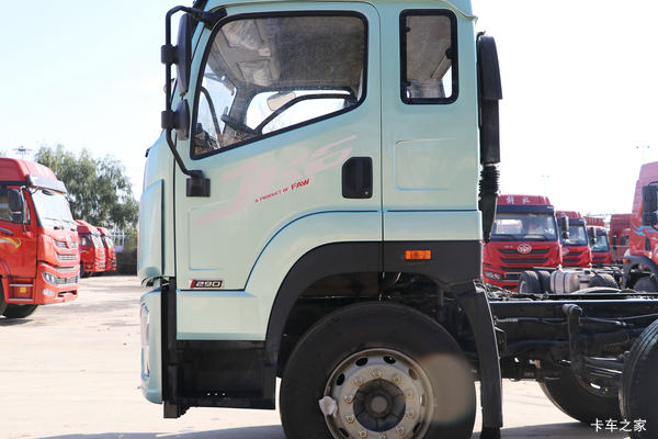 无锡市解放JK6载货车系列，打折优惠，降3万，赶快抢购！