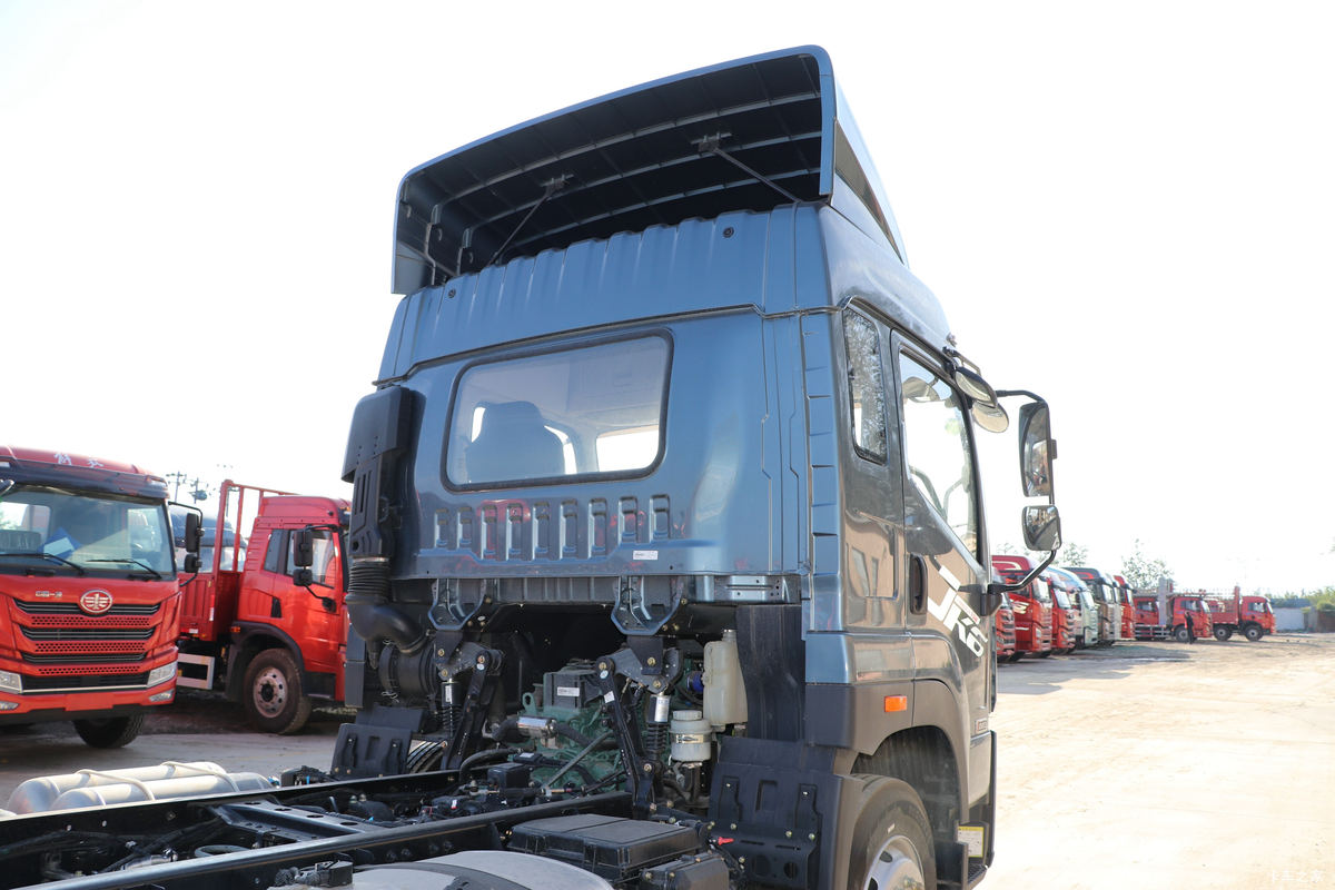 ൺ JK6п 220 4X2 6.75ײդʽػ()(378)(CA5180CCYP28K1L4E6)                                                