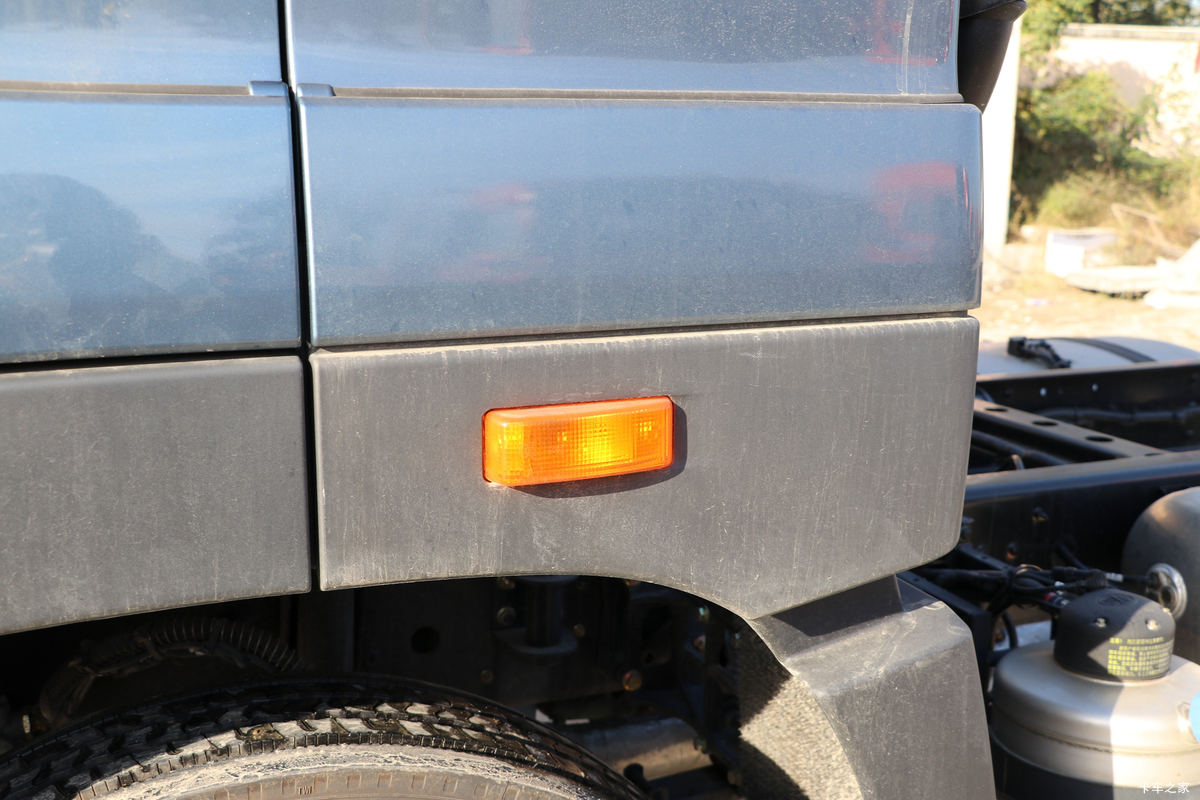 ൺ JK6п 220 4X2 6.75ײդʽػ()(378)(CA5180CCYP28K1L4E6)                                                