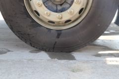 青岛解放 JK6重卡 290马力 6X2 9.8米仓栅式载货车(国六)(CA5250CCYP28K1L8T3AE6)