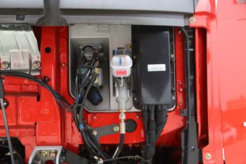 �й����� HOWO TH7�ؿ� 550���� 6X4 AMT�Զ���ǣ����(����)(ZZ4257W324HF1B)ͼƬ