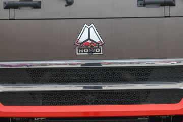 �й����� HOWO TH7�ؿ� 550���� 6X4 AMT�Զ���ǣ����(����)(ZZ4257W324HF1B)ͼƬ
