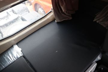 �й����� HOWO TH7�ؿ� 550���� 6X4 AMT�Զ���ǣ����(����)(ZZ4257W324HF1B)ͼƬ