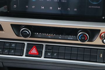 �й����� HOWO TH7�ؿ� 550���� 6X4 AMT�Զ���ǣ����(����)(ZZ4257W324HF1B)ͼƬ