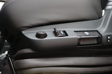 �й����� HOWO TH7�ؿ� 550���� 6X4 AMT�Զ���ǣ����(����)(ZZ4257W324HF1B)ͼƬ