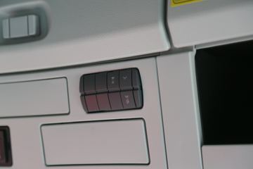 ���� ŷ��EST ��Խ�� 580���� 6X4 AMT�Զ���ǣ����(����)ͼƬ