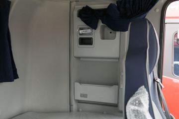 ���� ŷ��EST ��Խ�� 580���� 6X4 AMT�Զ���ǣ����(����)ͼƬ