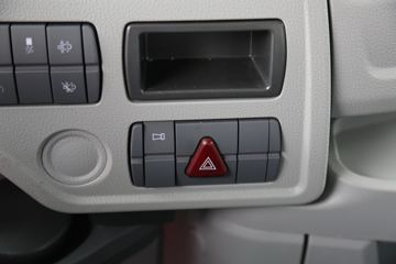 ���� ŷ��EST ��Խ�� 580���� 6X4 AMT�Զ���ǣ����(����)ͼƬ