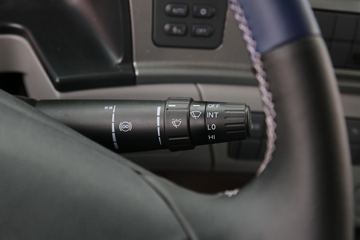 ���� ŷ��EST ��Խ�� 580���� 6X4 AMT�Զ���ǣ����(����)ͼƬ