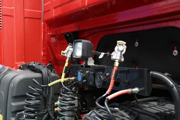  ŷEST Խ 580 6X4 AMTԶǣ()(BJ4259Y6DHL-12)ͼƬ
