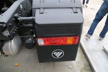  ŷEST Խ 580 6X4 AMTԶǣ()(BJ4259Y6DHL-12)ͼƬ