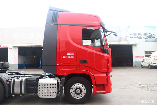 最高优惠达1万 天龙旗舰KX牵引车火热促销中