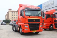 中国重汽汕德卡540牵引车，自动挡带液缓，国五车型