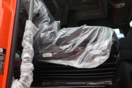 SITRAK C7H &nbsp;牵引车驾驶室                                               图片