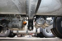 青岛解放 JH6重卡 卓越版2.0 460马力 6X4牵引车(后桥435升级冲焊桥)(CA4250P26K2T1E6A80)