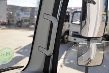 ���� �������� 131���� 4X2 4.085����س�(����)ͼƬ