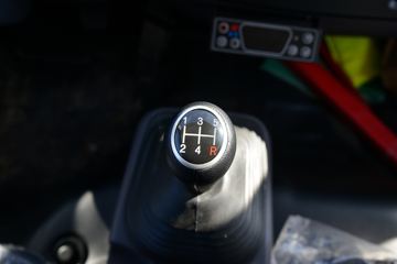 ���� �������� 131���� 4X2 4.085����س�(����)ͼƬ