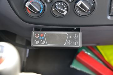 ���� �������� 131���� 4X2 4.085����س�(����)ͼƬ