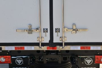 ���� �������� 131���� 4X2 4.085����س�(����)ͼƬ