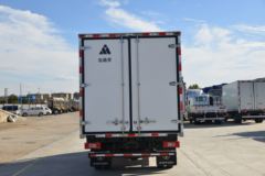 福田 奥铃速运 131马力 4X2 4.085米冷藏车(国六)(BJ5048XLC8JEA-AB2)