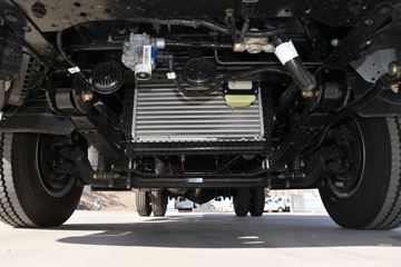 ���� �����½��� �ഺ�� 132���� 4.17�׵��������Ῠ(����)(BJ1045V9JDA-AB1)ͼƬ