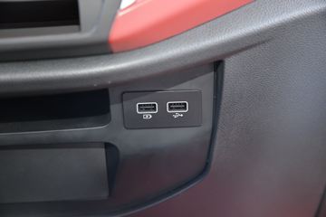 �����Ῠ ����K5000 130���� 4.18��AMT�Զ������������Ῠ(����)(YTQ1041KH331)ͼƬ