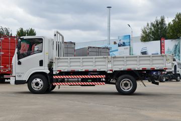 开拓T100&nbsp;自卸车外观                                                图片