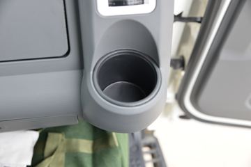 Ծ�� ����T100 122���� 4X2 3.6����ж��ͼƬ