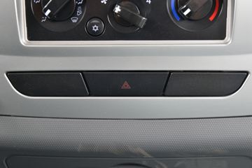 Ծ�� ����T100 122���� 4X2 3.6����ж��ͼƬ