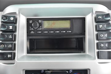 Ծ�� ����T100 122���� 4X2 3.6����ж��ͼƬ